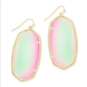 Kendra Scott Elle earrings